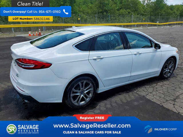 Used 2019 Ford Fusion SEL FWD image 4