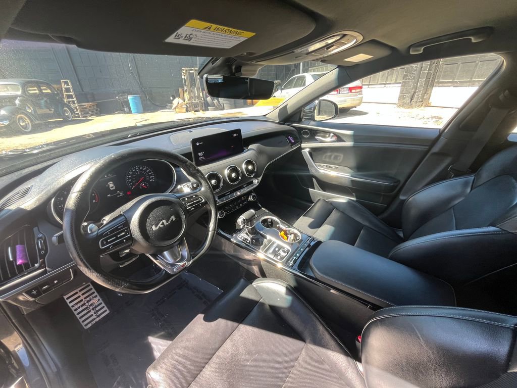 Used 2022 Kia Stinger GT-Line AWD/4WD image 27