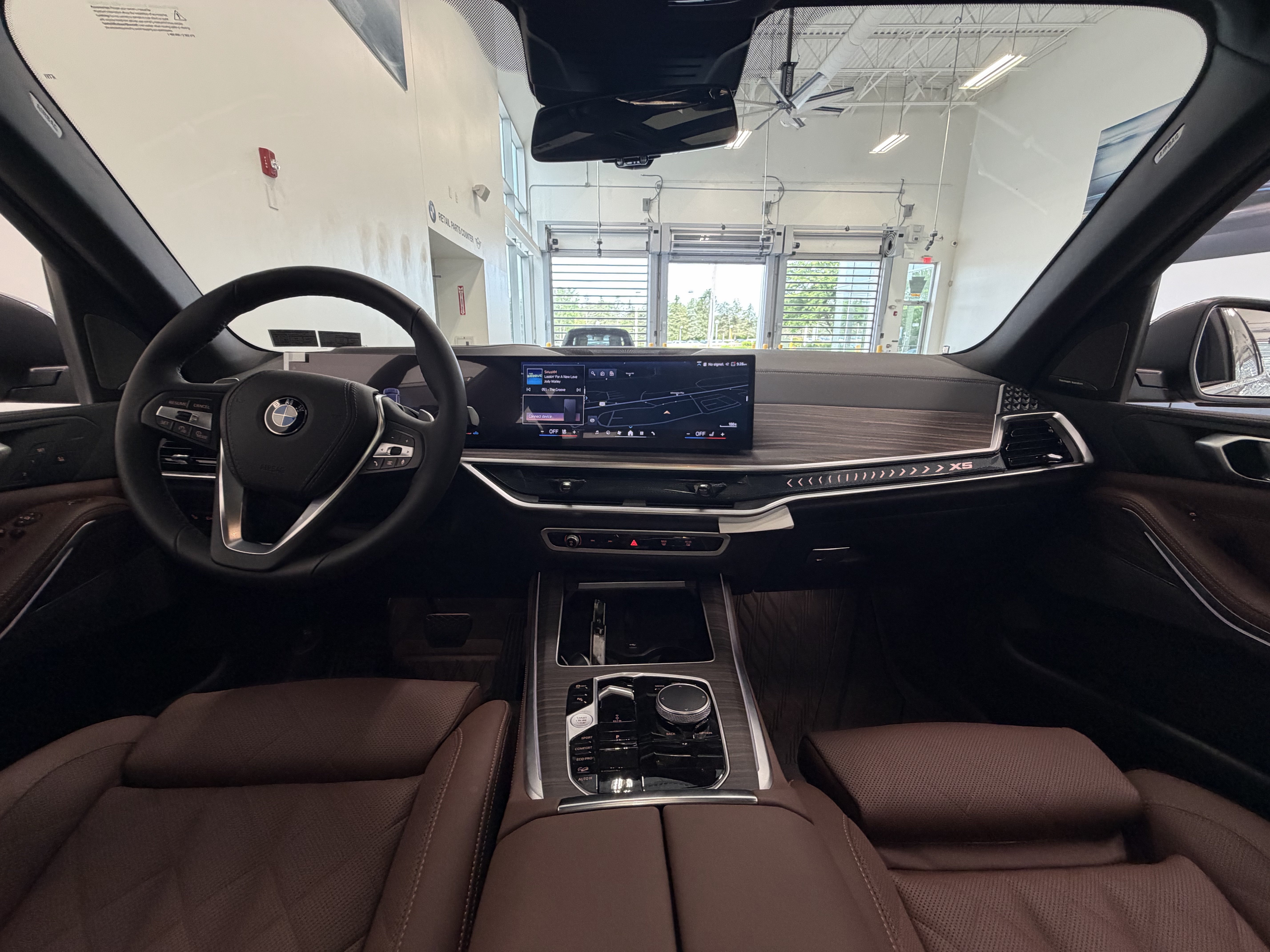 Used 2026 BMW X5 xDrive40i AWD/4WD image 16