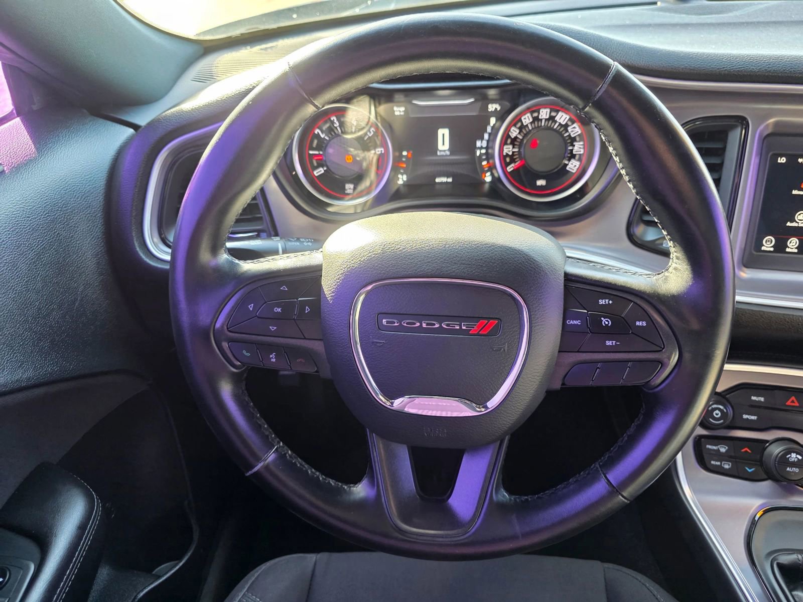 Used 2019 Dodge Challenger SXT image 13