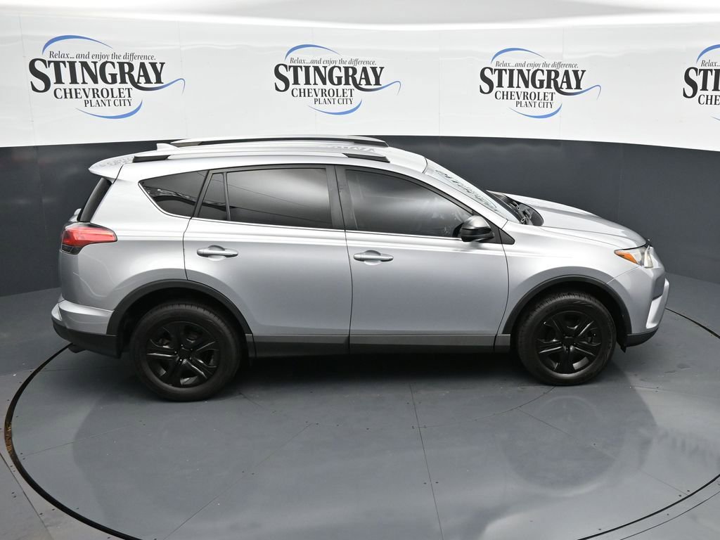 Used 2017 Toyota RAV4 LE image 16
