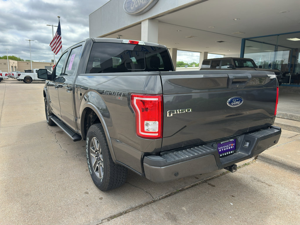 Used 2017 Ford F150 XLT w/ Equipment Group 302A Luxury AWD/4WD image 33