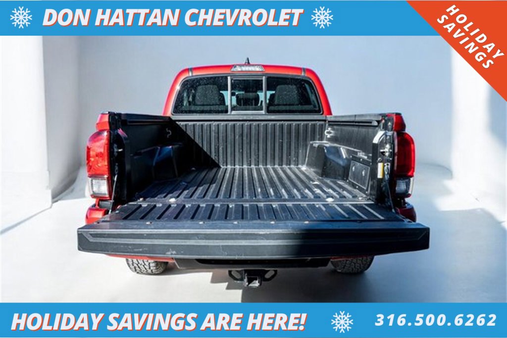 Used 2023 Toyota Tacoma TRD Off-Road image 33