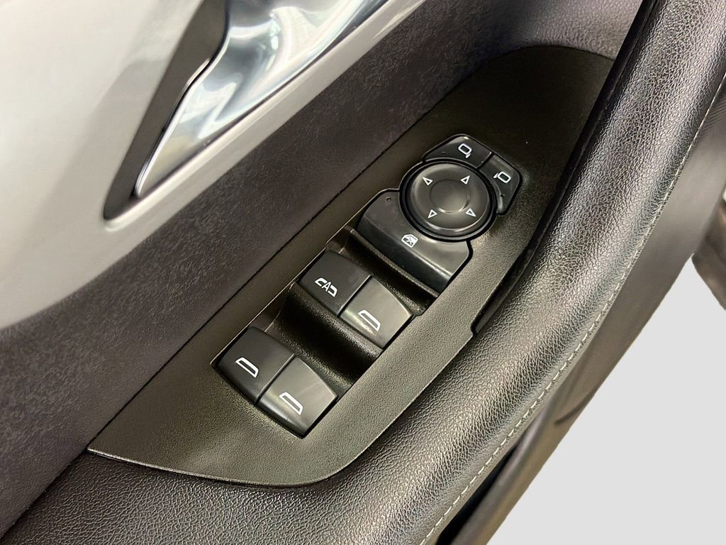 Used 2023 Chevrolet Blazer LT w/ LPO, Floor Liner Package FWD image 16