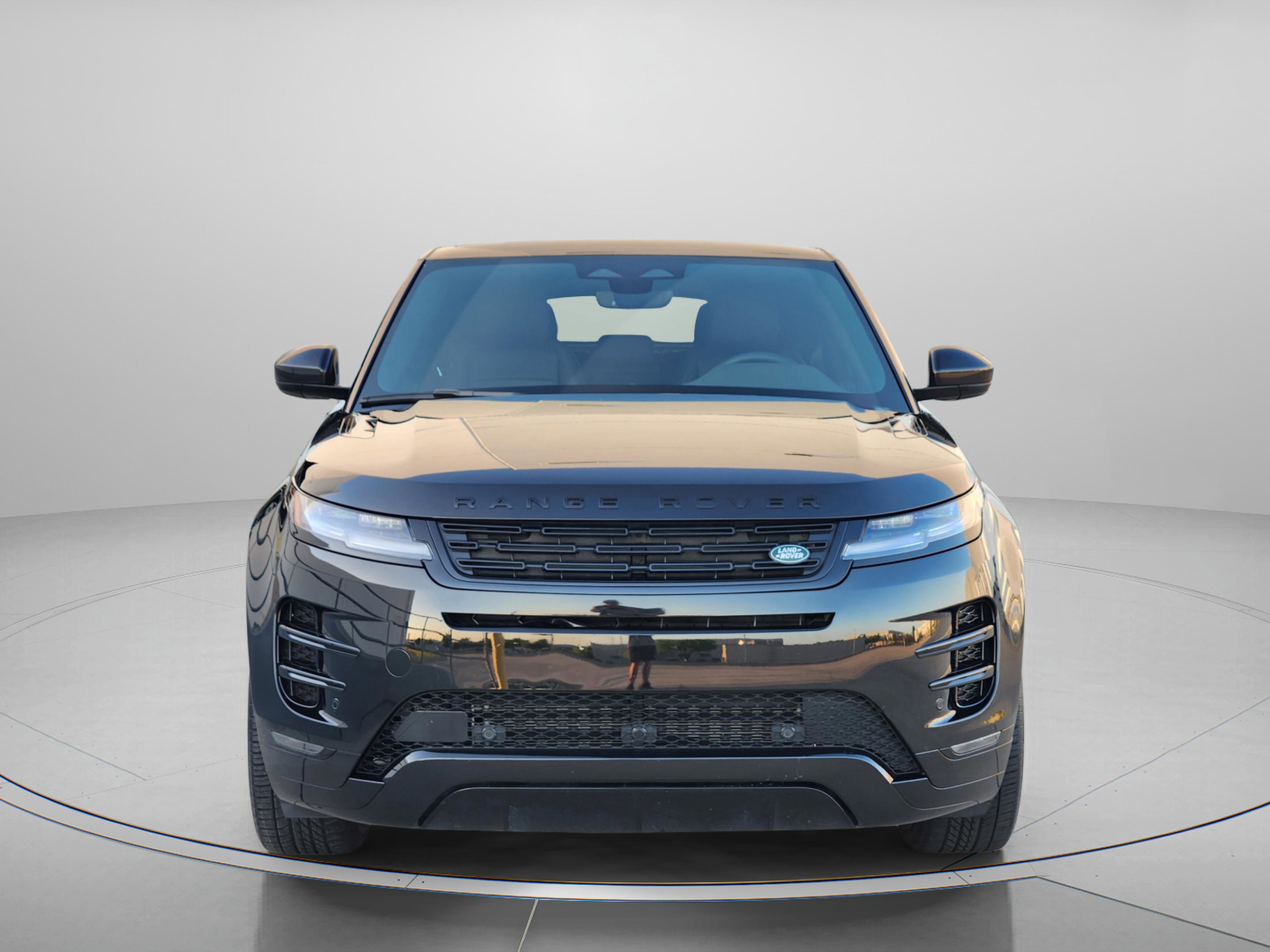 Certified 2025 Land Rover Range Rover Evoque Dynamic SE AWD/4WD image 6