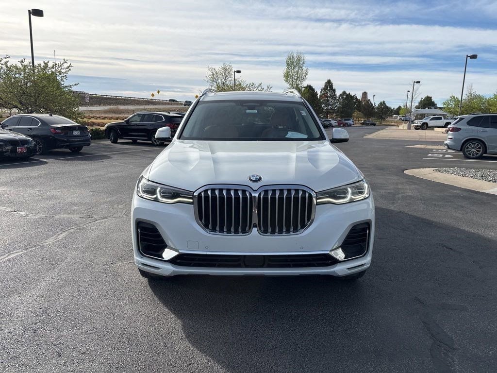 Used 2022 BMW X7 xDrive40i w/ Premium Package AWD/4WD image 8