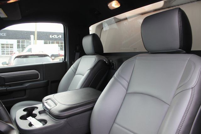 New 2023 RAM 2500 Tradesman AWD/4WD image 22