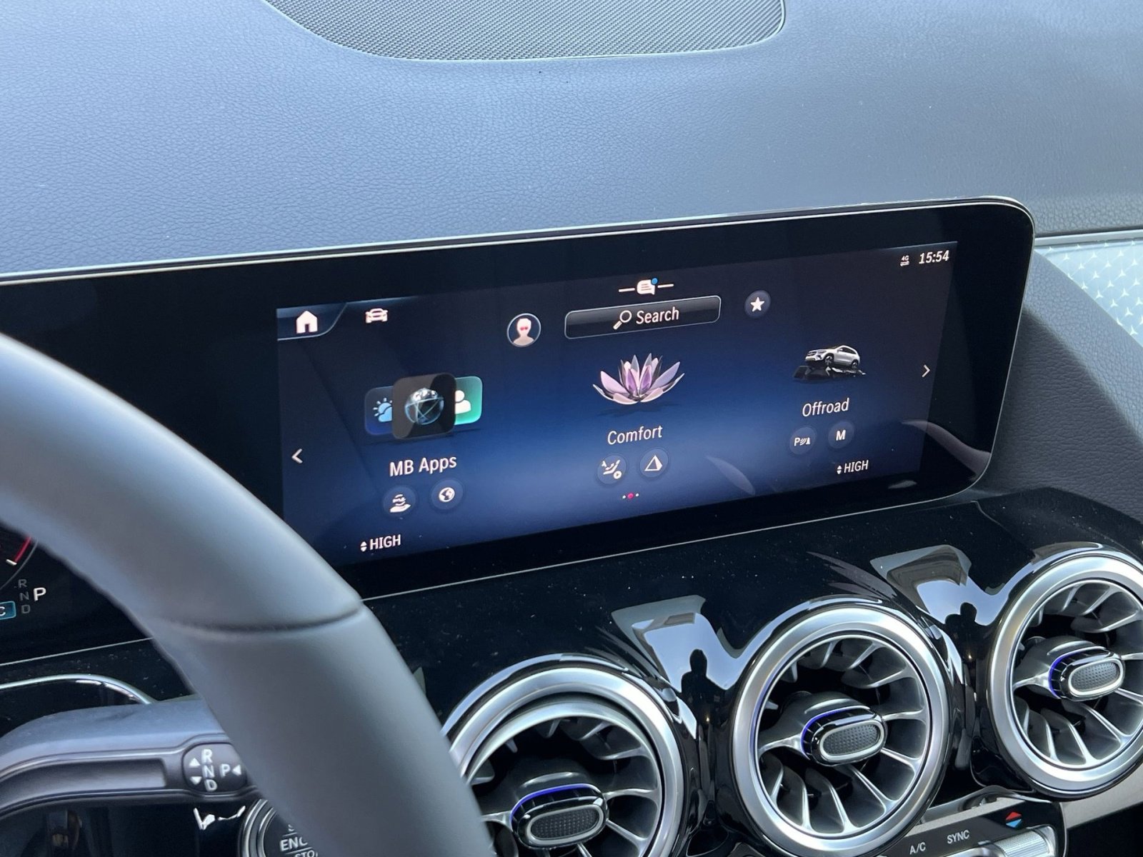 New 2026 Mercedes-Benz GLA 250 4MATIC image 18