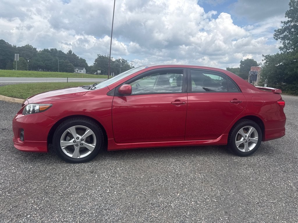 Used 2012 Toyota Corolla S FWD image 4