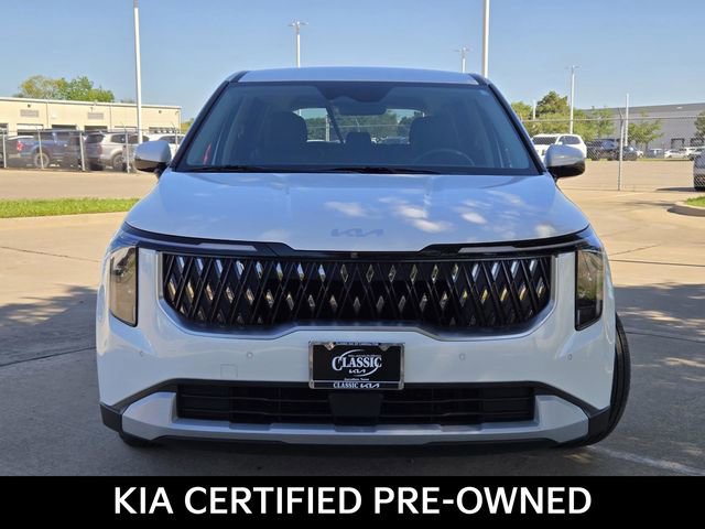 Certified 2025 Kia Carnival image 2