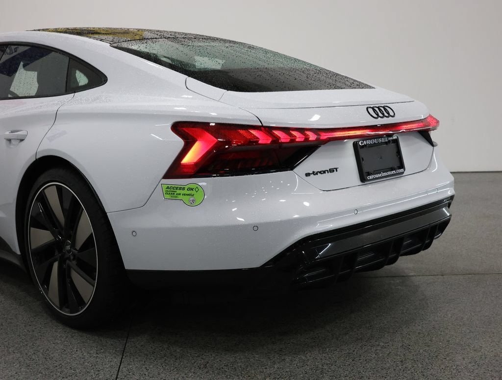 Used 2023 Audi e-tron GT Prestige w/ Prestige Package AWD/4WD image 10