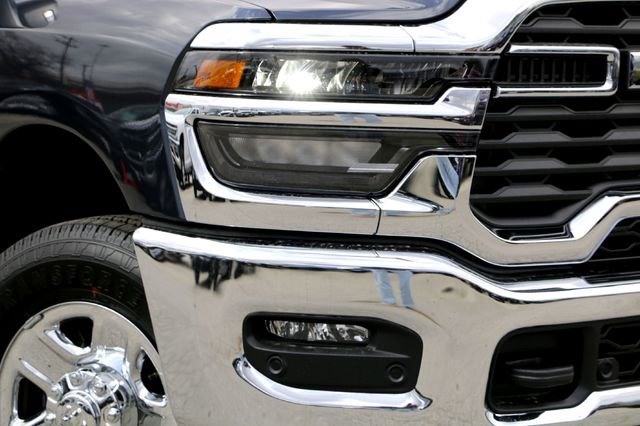 New 2026 RAM 2500 Tradesman image 3