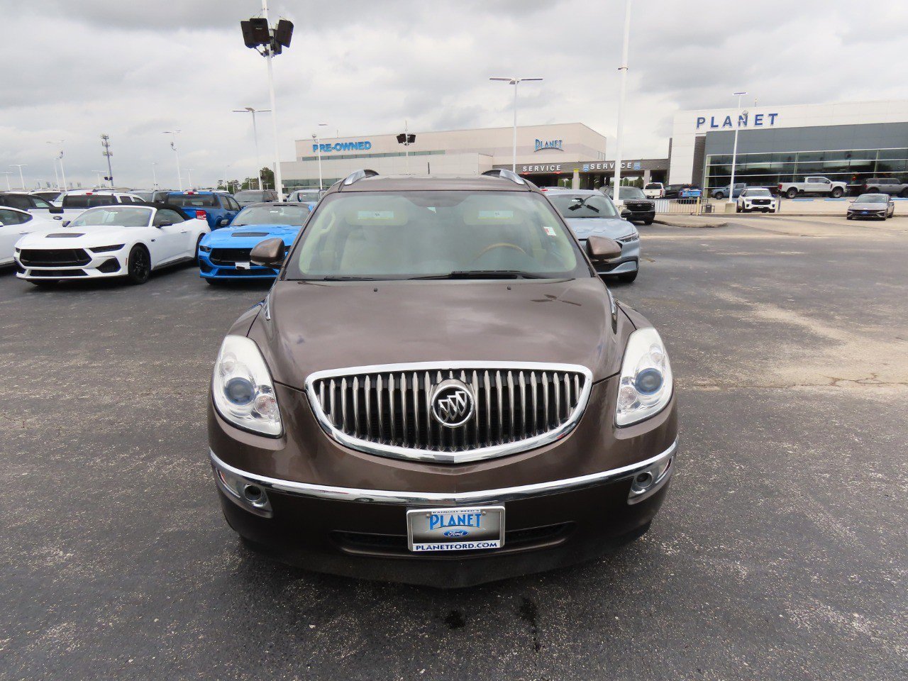 Used 2011 Buick Enclave CXL FWD image 5