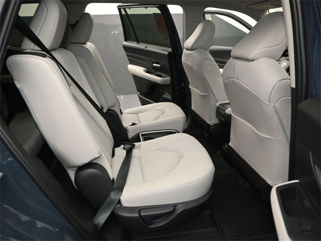 New 2026 Toyota Grand Highlander Limited image 16