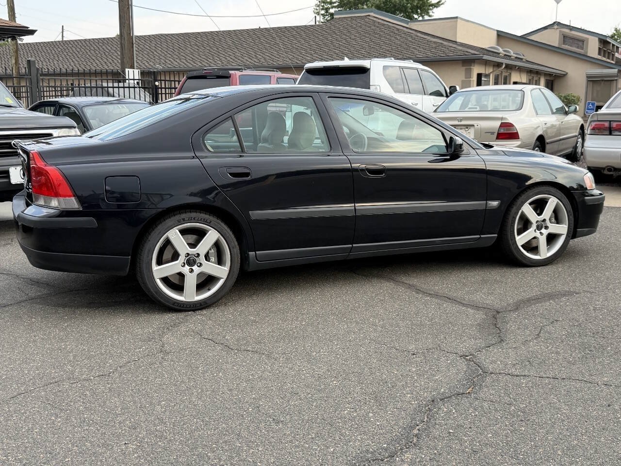Used 2004 Volvo S60 R AWD/4WD image 29