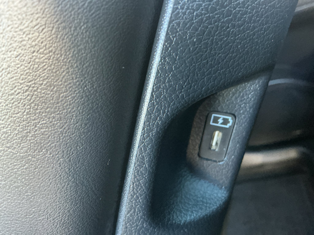 Used 2023 Hyundai Palisade Calligraphy image 21