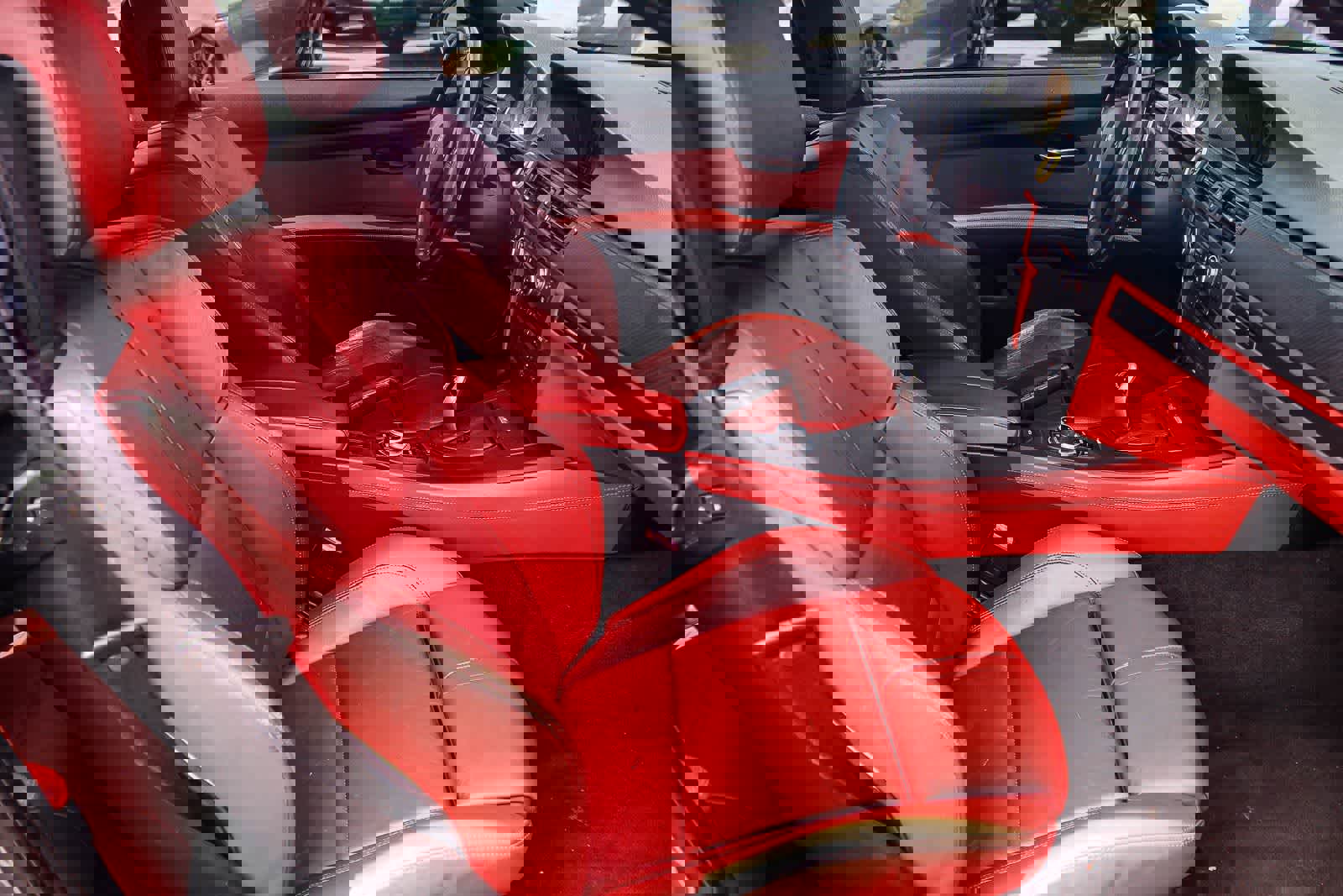 Used 2013 BMW M3 Convertible image 16