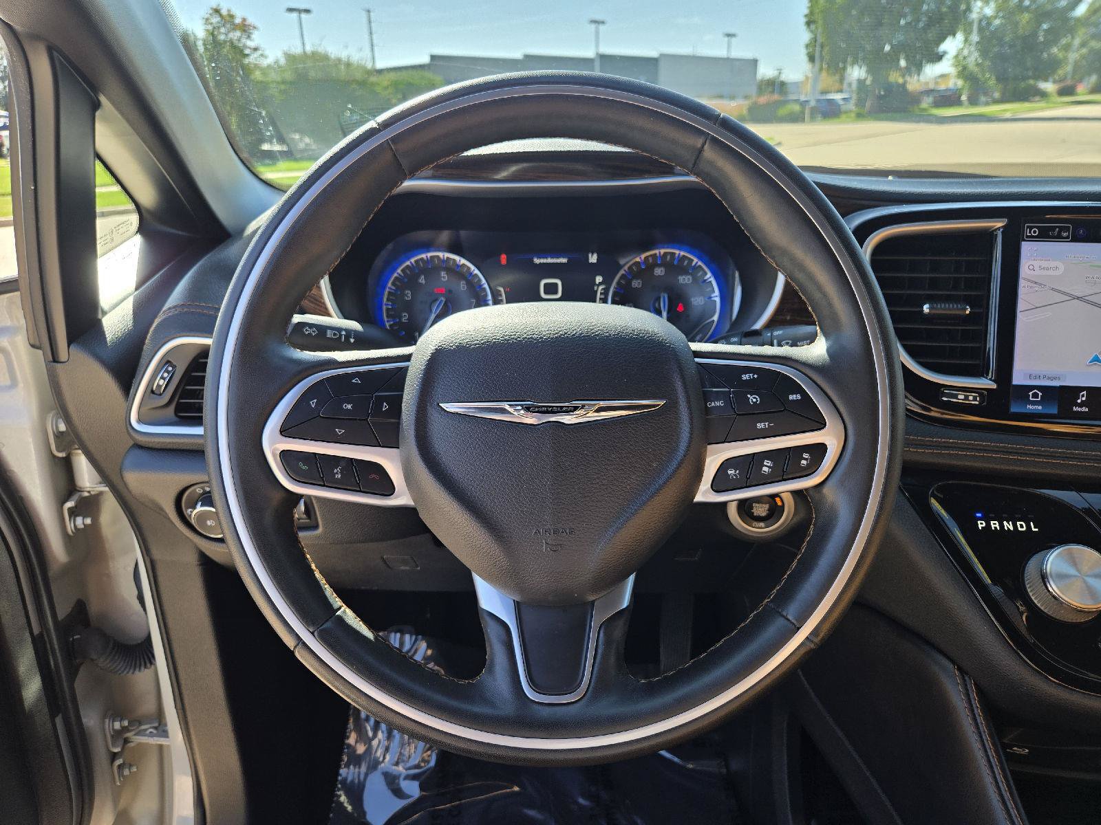 Used 2021 Chrysler Pacifica Pinnacle AWD/4WD image 17