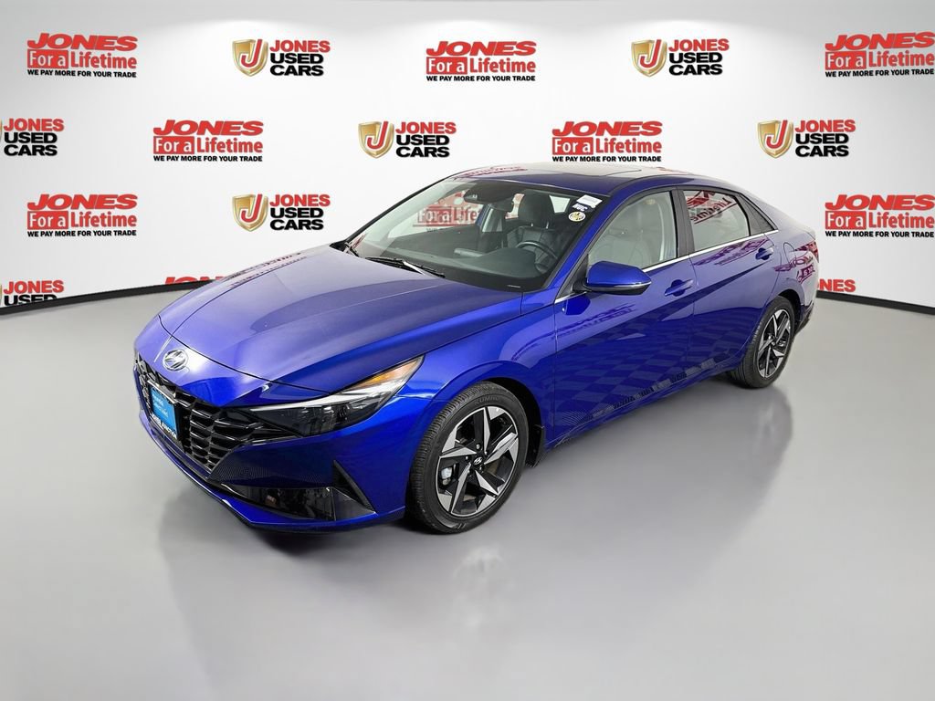 Used 2023 Hyundai Elantra Limited FWD image 16