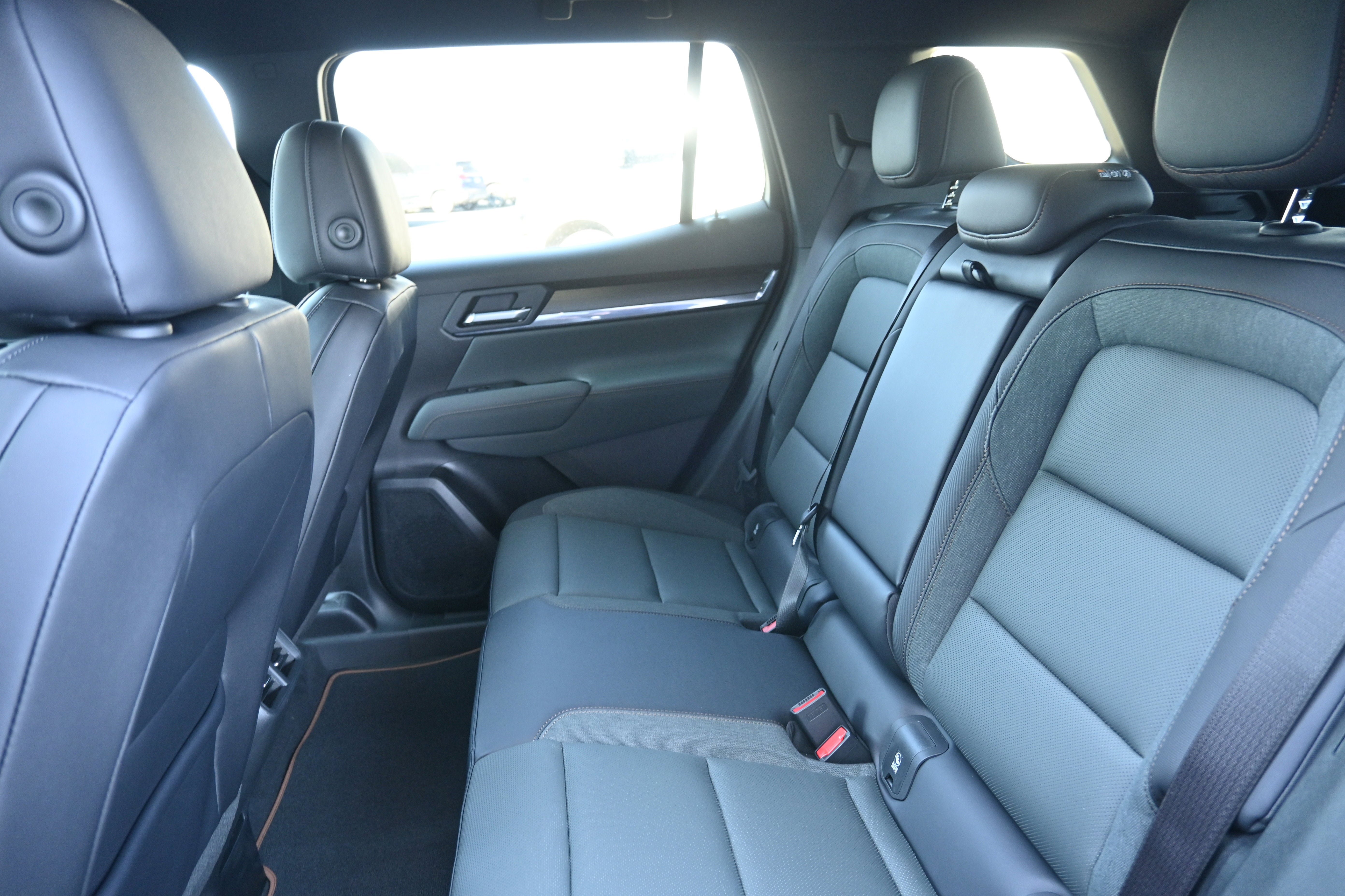 New 2026 GMC Terrain AT4 w/ Convenience Package III image 14