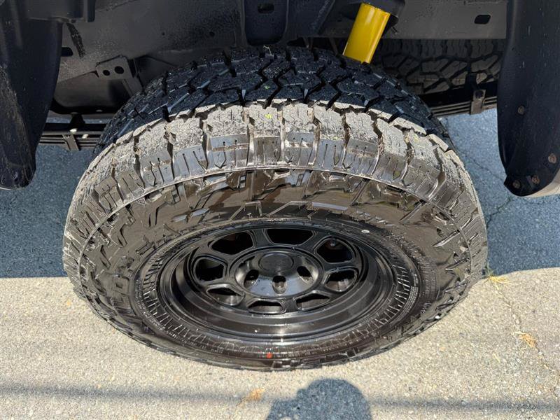 Used 2020 Toyota Tacoma TRD Off-Road AWD/4WD image 14