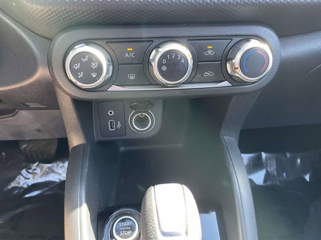 Used 2021 Nissan Kicks S image 20