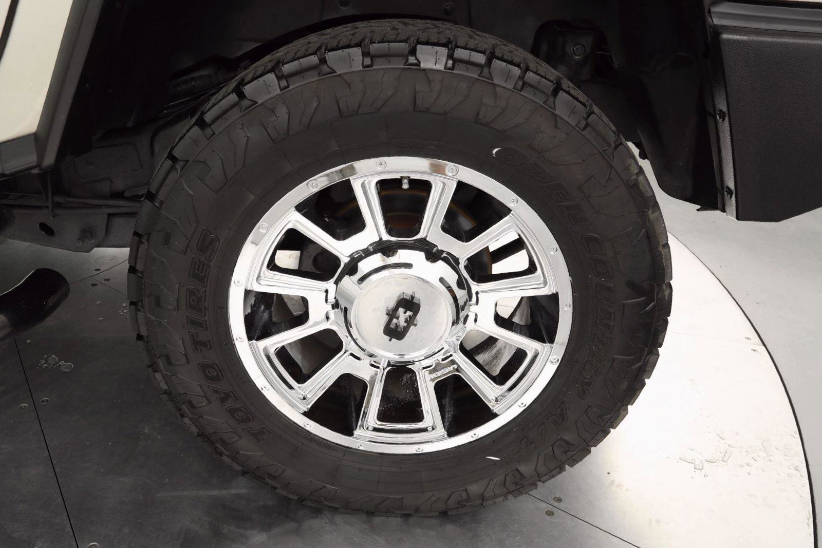 Used 2006 HUMMER H2 image 39