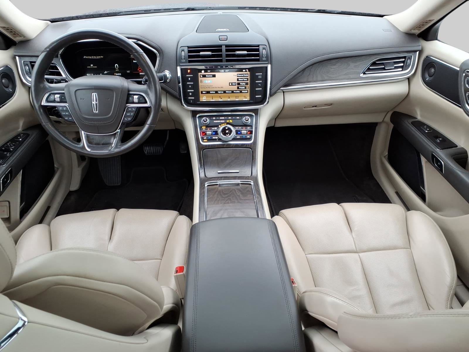 Used 2017 Lincoln Continental Reserve w/ Climate Package image 8