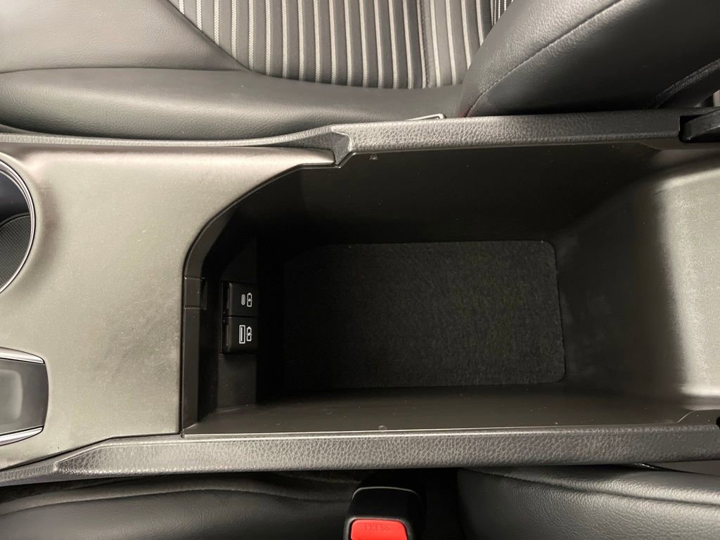 Certified 2024 Toyota Camry SE w/ Blackout Package (TMS) image 23
