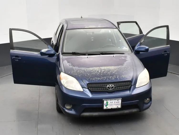Used 2005 Toyota Matrix XR w/ Extra Value Pkg 2 image 10