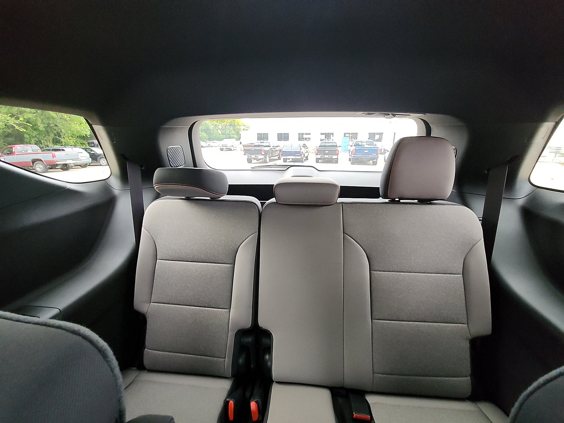 New 2025 Chevrolet Traverse LT w/ LPO, Cargo Package image 31