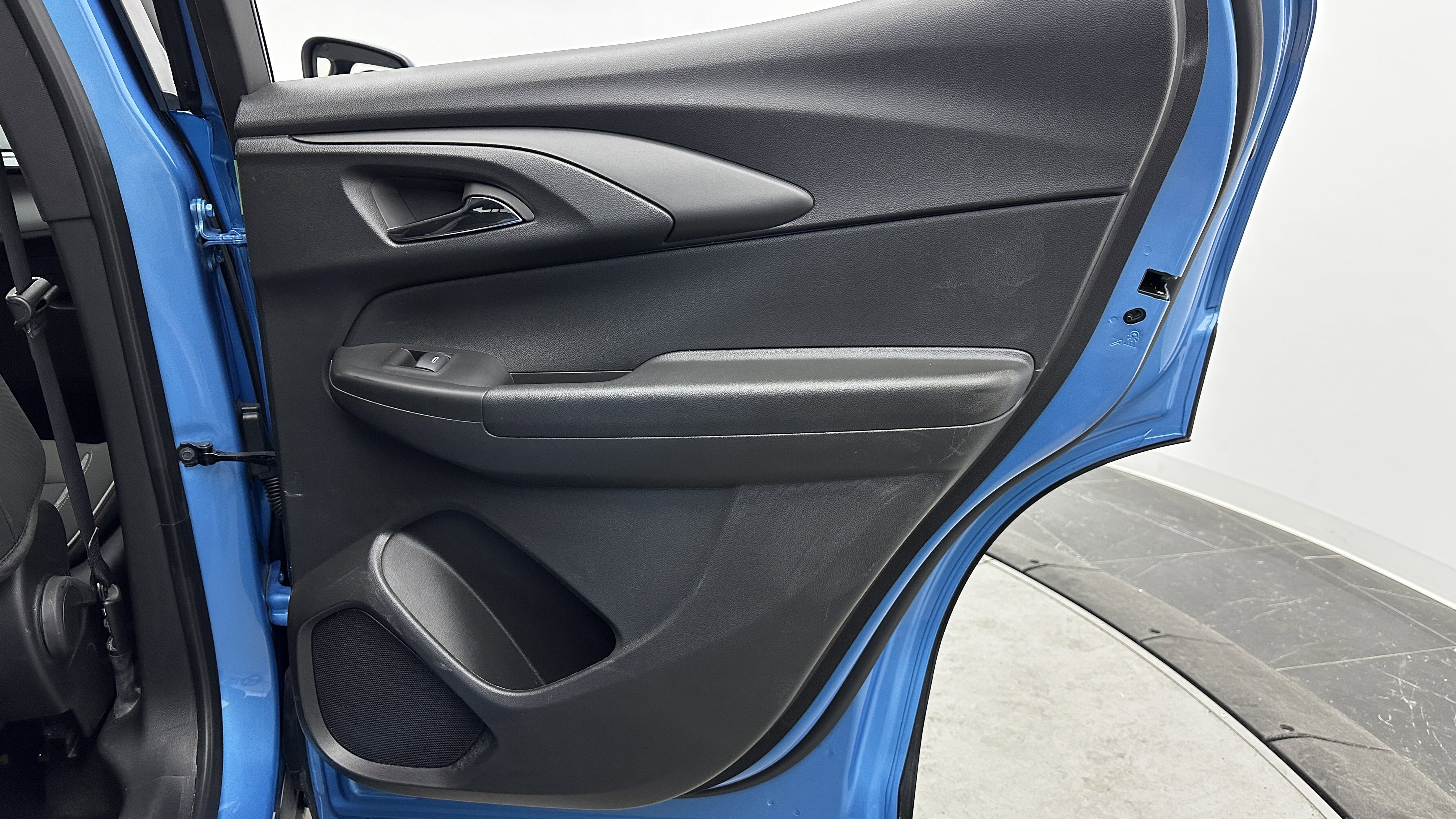 Used 2025 Chevrolet TrailBlazer LT image 29