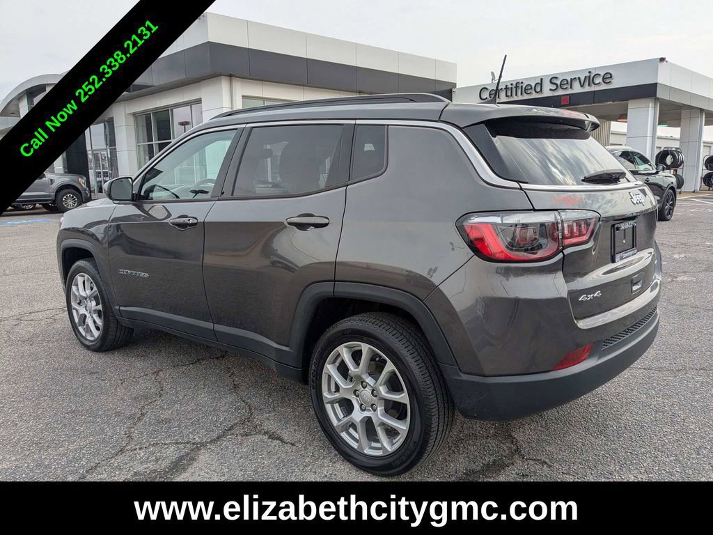 Used 2023 Jeep Compass Latitude w/ Sun and Sound Group image 6