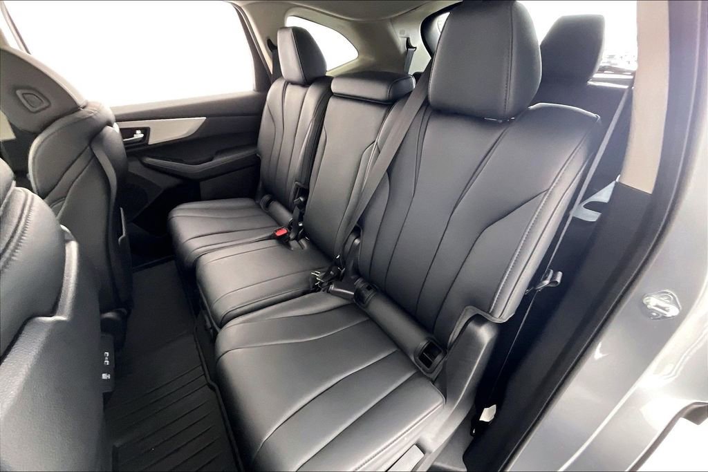 Certified 2024 Acura MDX FWD image 33