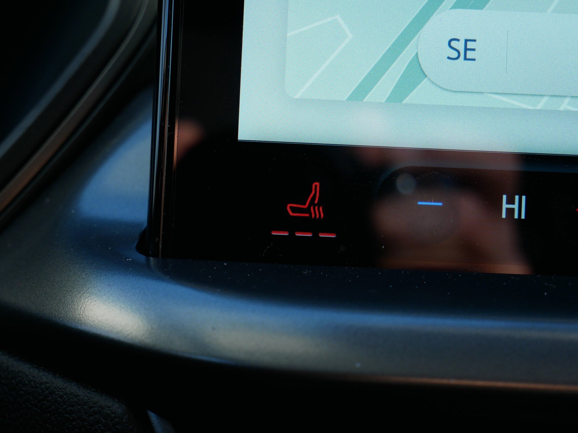 New 2025 Ford Escape Active w/ Active Premium Tech Pack image 34