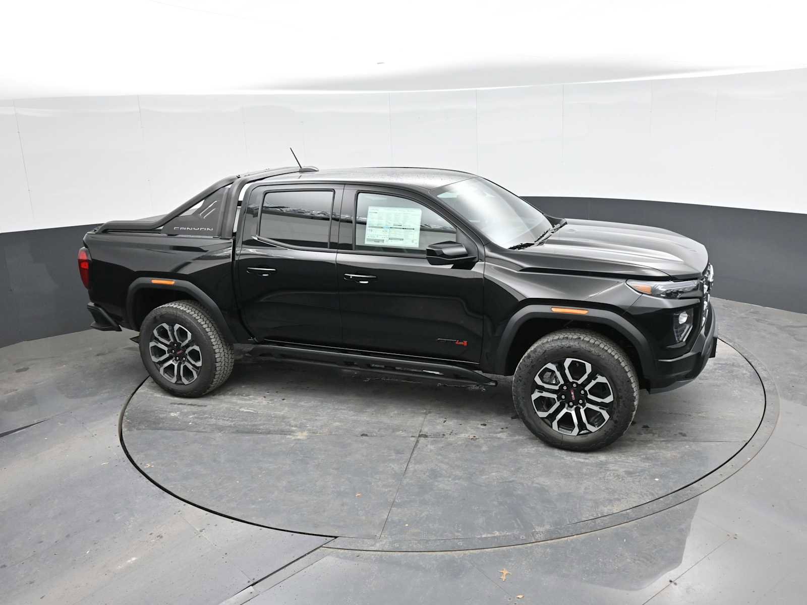 New 2025 GMC Canyon AT4 w/ Nightfall Edition image 34