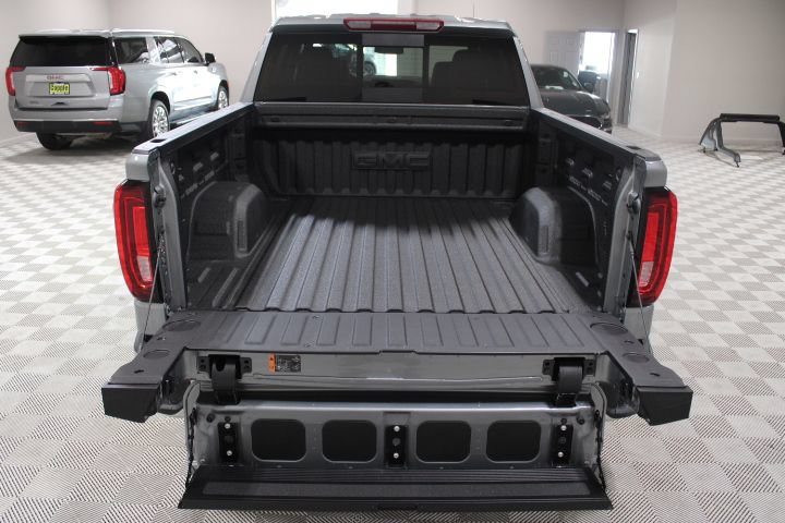 New 2026 GMC Sierra 1500 SLT w/ SLT Premium Plus Package AWD/4WD image 15