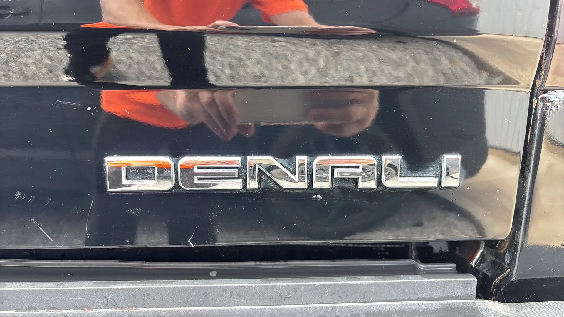 Used 2019 GMC Sierra 3500 Denali AWD/4WD image 6