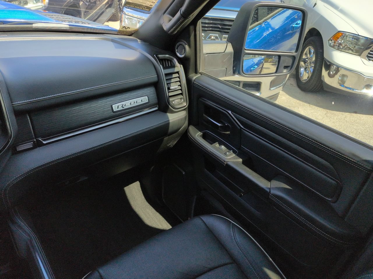 Used 2024 RAM 2500 Rebel w/ Level 2 Equipment Group AWD/4WD image 17