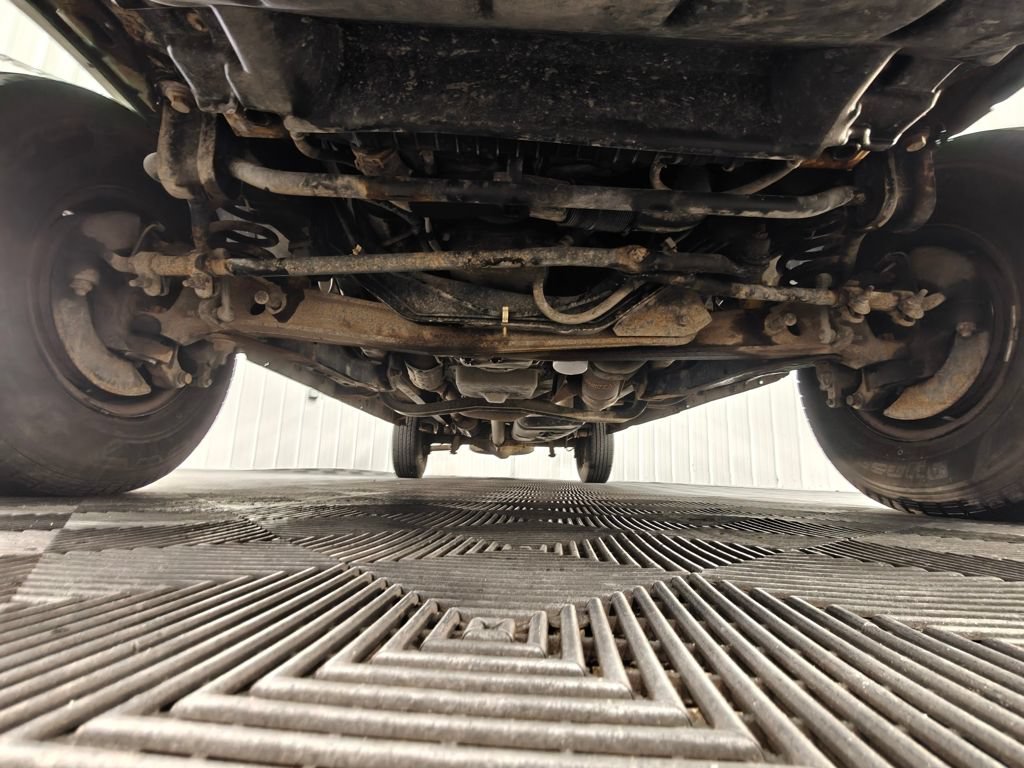 Used 2014 Ford E-250 and Econoline 250 Extended w/ Power Group RWD image 33