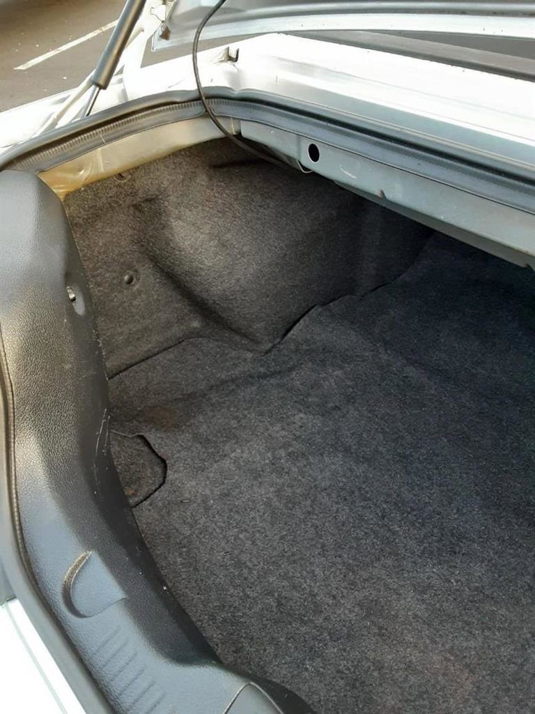 Used 2010 Ford Mustang GT image 9