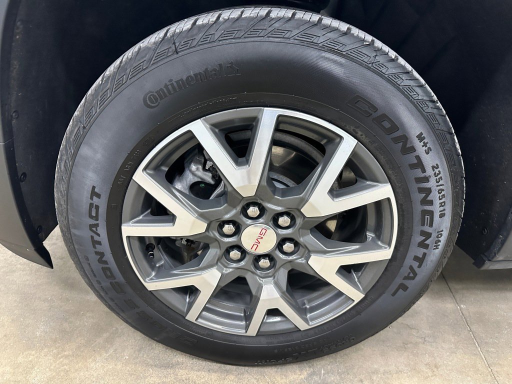 Used 2023 GMC Acadia SLE w/ Driver Convenience Package image 37