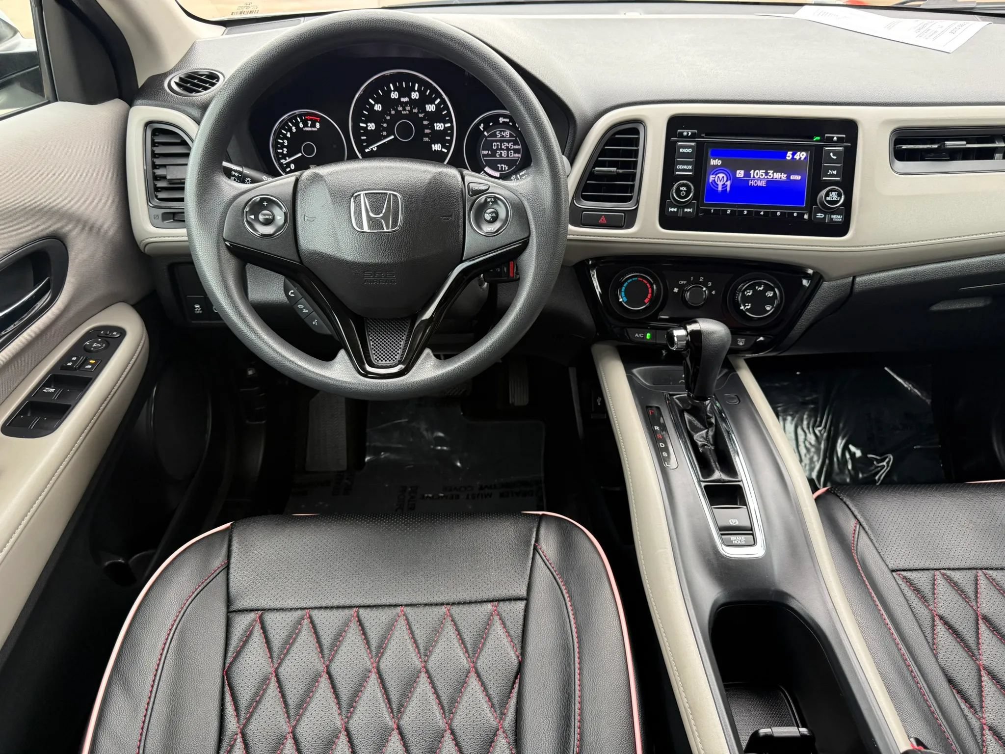 Used 2016 Honda HR-V LX image 12