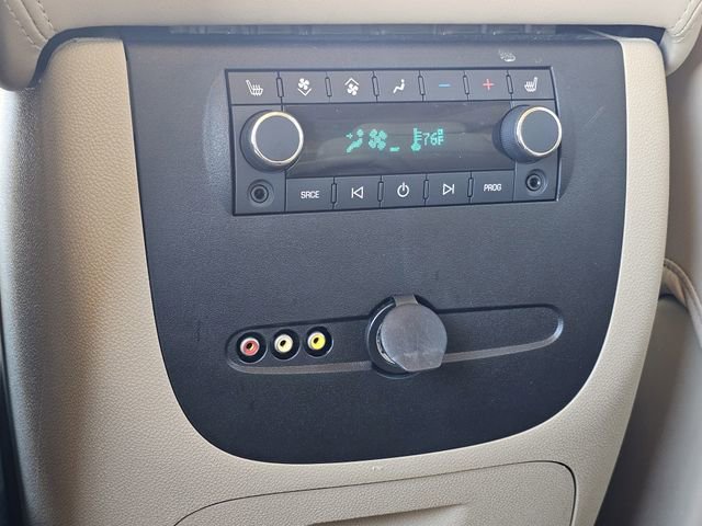 Used 2013 GMC Yukon XL Denali image 20