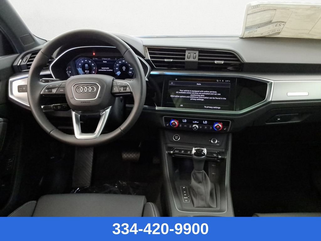 Used 2025 Audi Q3 2.0T Premium w/ Convenience Package image 9