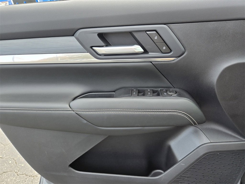 New 2026 GMC Terrain Elevation image 22