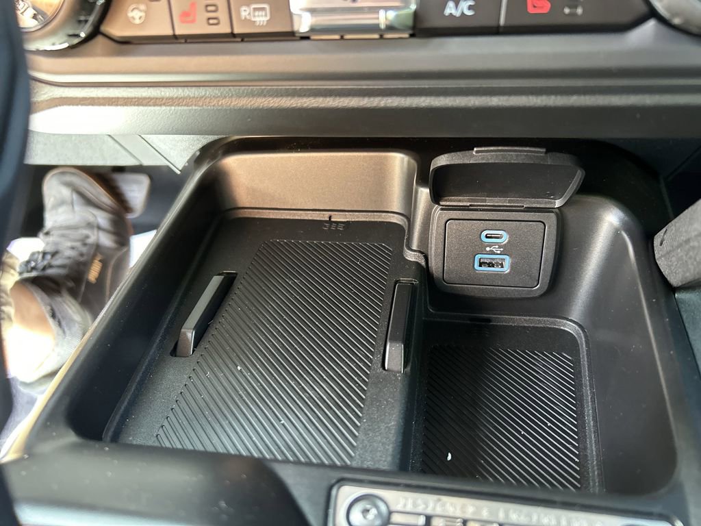 New 2025 Ford Bronco Badlands image 29