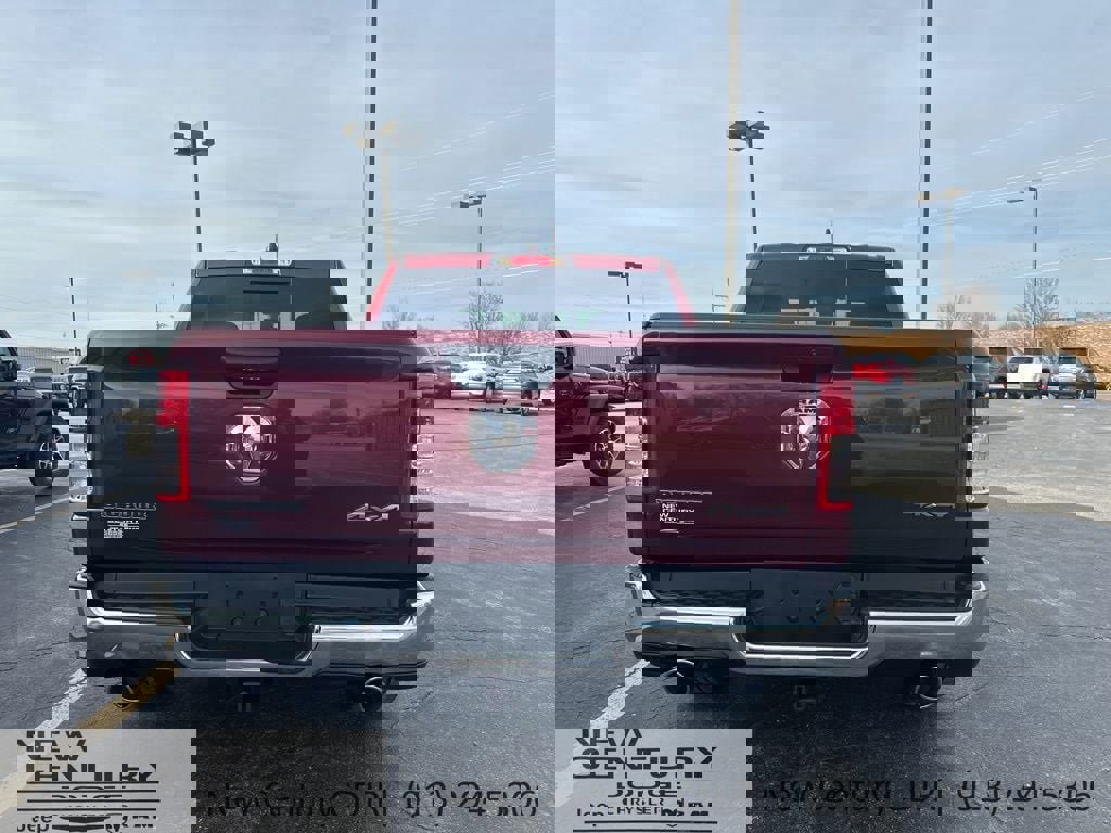 Used 2023 RAM 1500 Big Horn AWD/4WD image 6