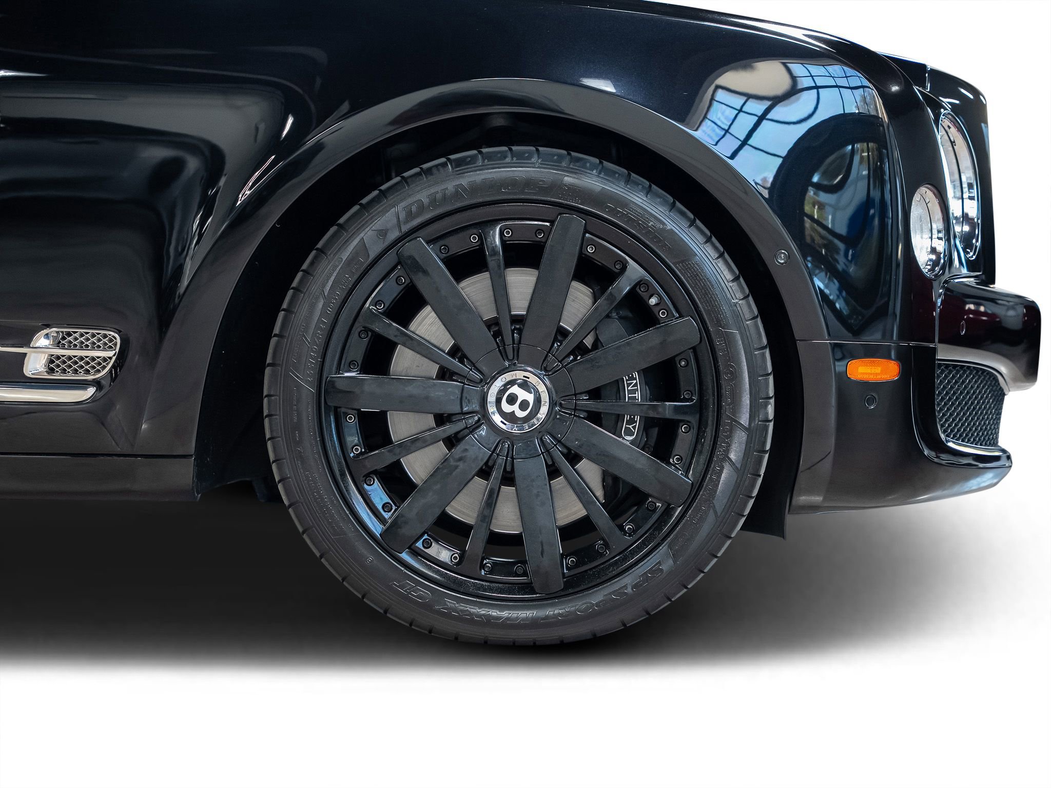 Used 2012 Bentley Mulsanne image 30