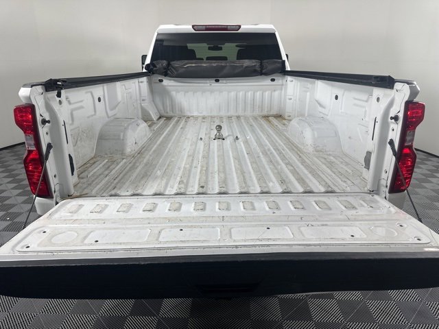 Used 2022 Chevrolet Silverado 2500 Custom w/ Custom Value Package image 7